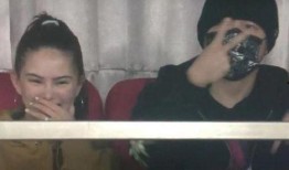 周杰伦护妻爆料视频,独家视频揭露夫妻甜蜜日常