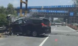 南沙车祸爆料新闻报道视频,多车连环相撞事故引发关注