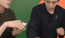 娱乐圈顶流采访时爆料